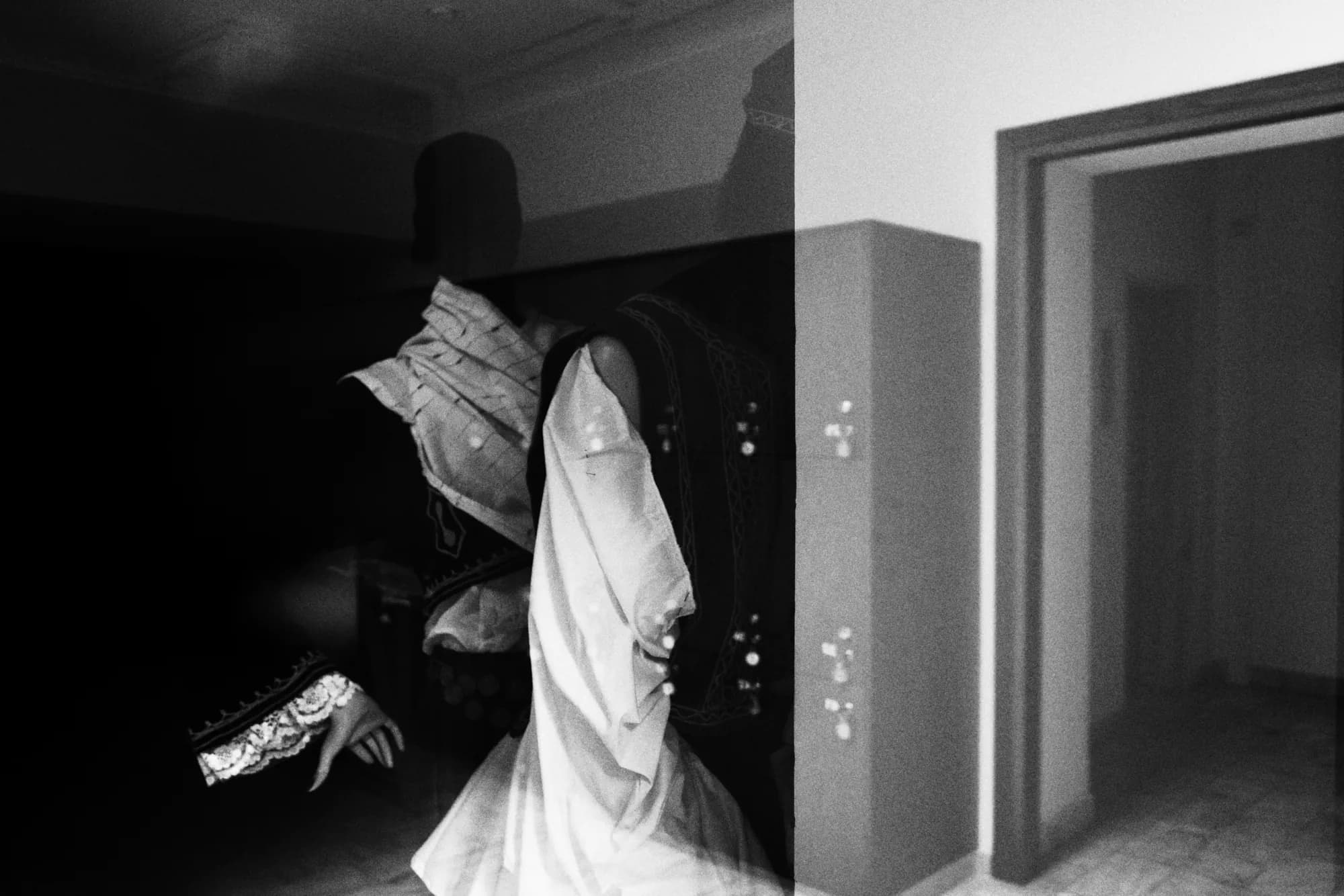 Absent-minded portraits